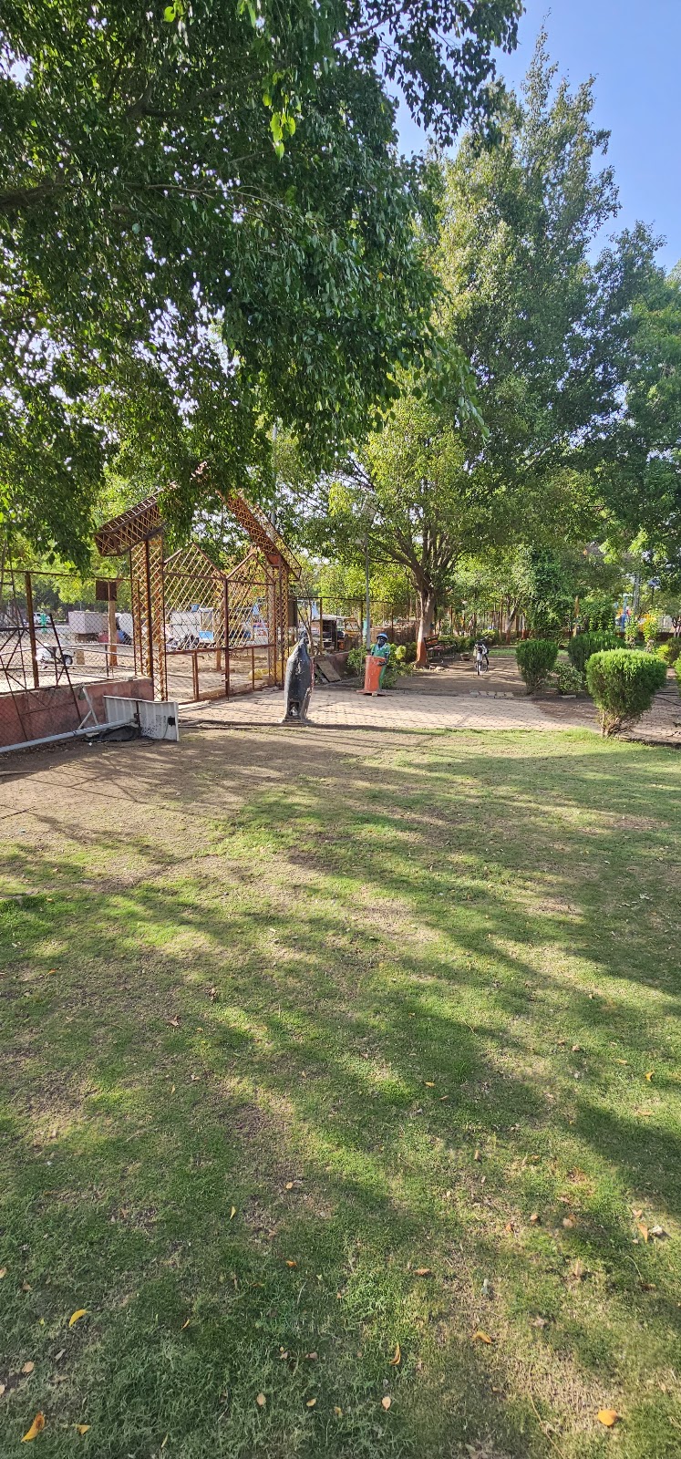 Dogs Park, Rajkot — Photo 2