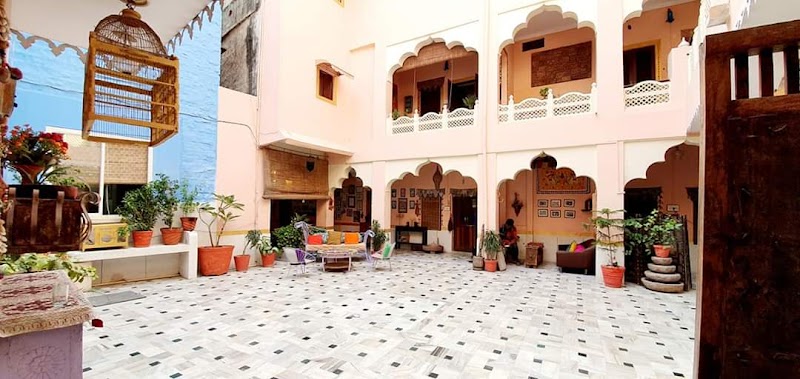 Durag Niwas By L'âge Voyage