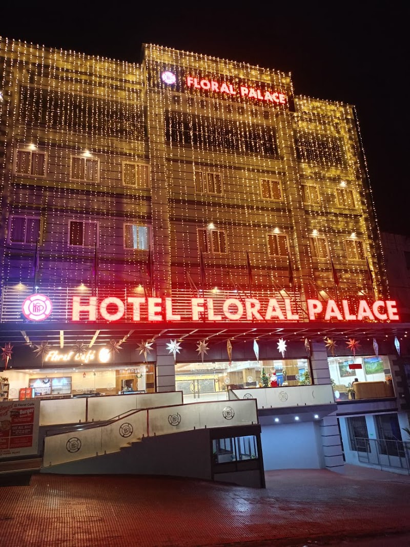 Hotel Floral Palace — Photo 3