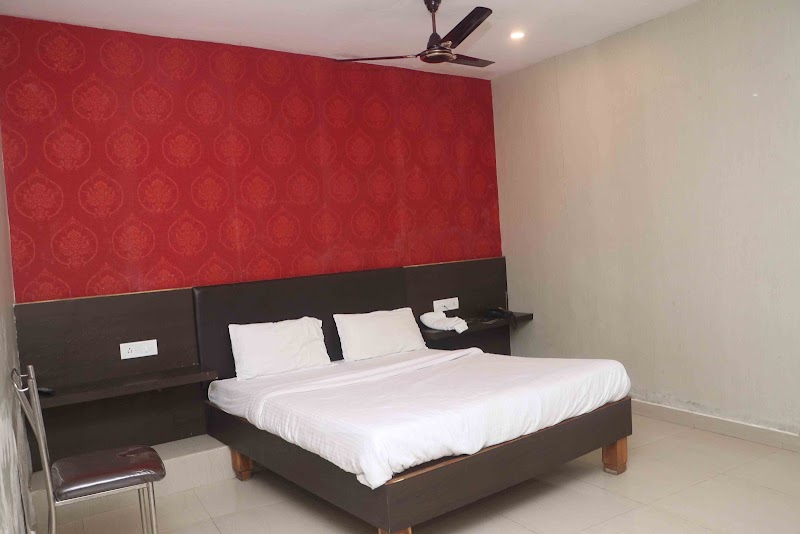 Hotel Metro 7 x11 — Photo 2