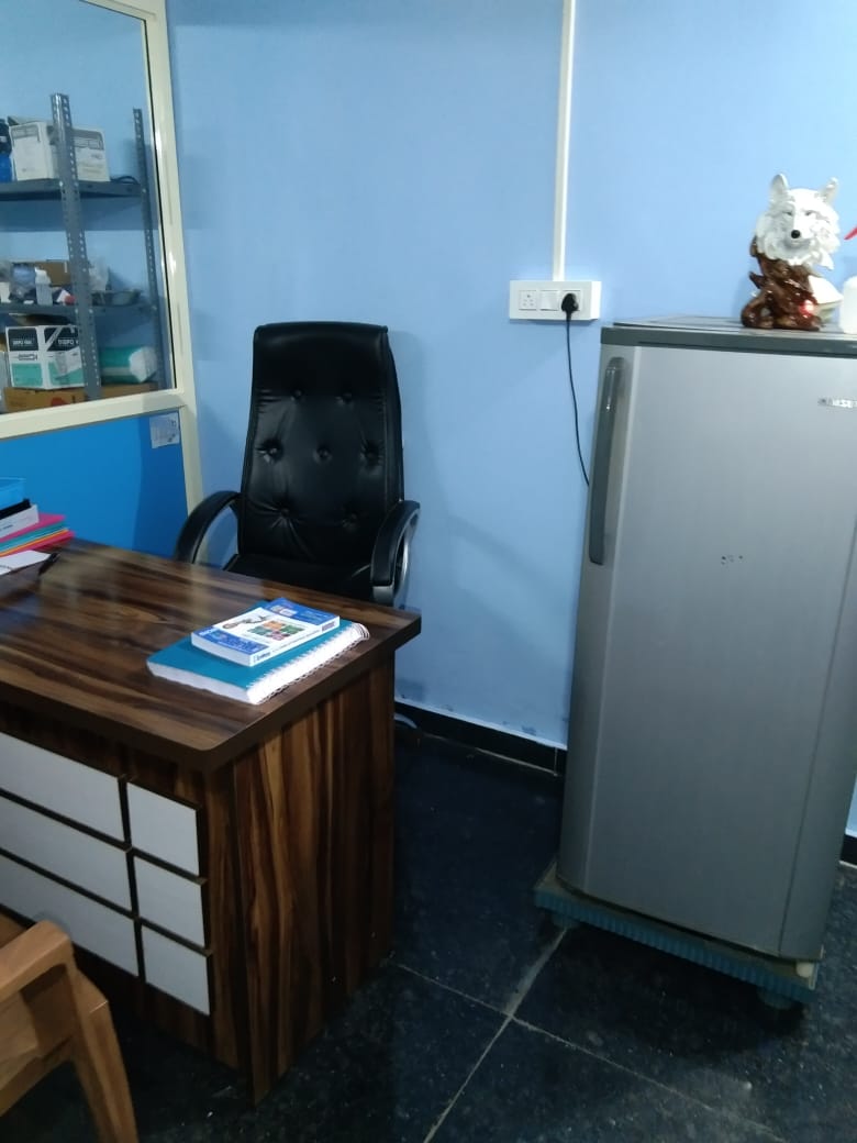 LITTLE PAWS PET CLINIC — Photo 3