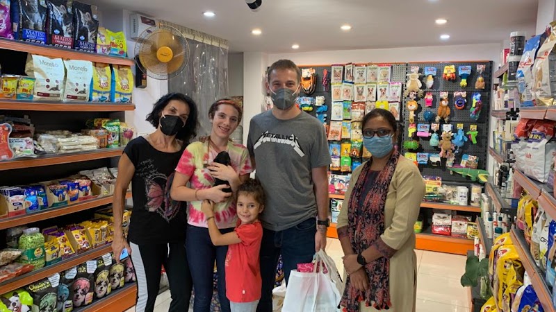 Naughty Dogs — Photo 4