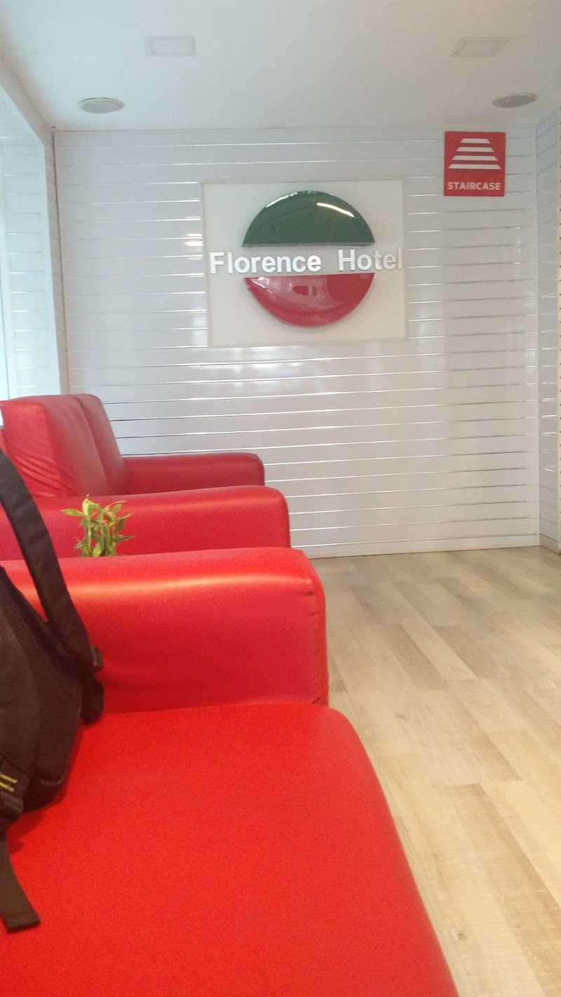 OYO Florence Hotel — Photo 4