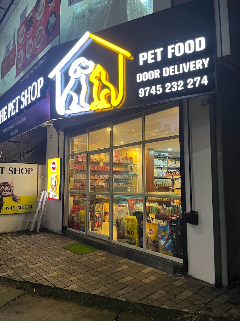 PAWS The Pet Shop — Photo 4