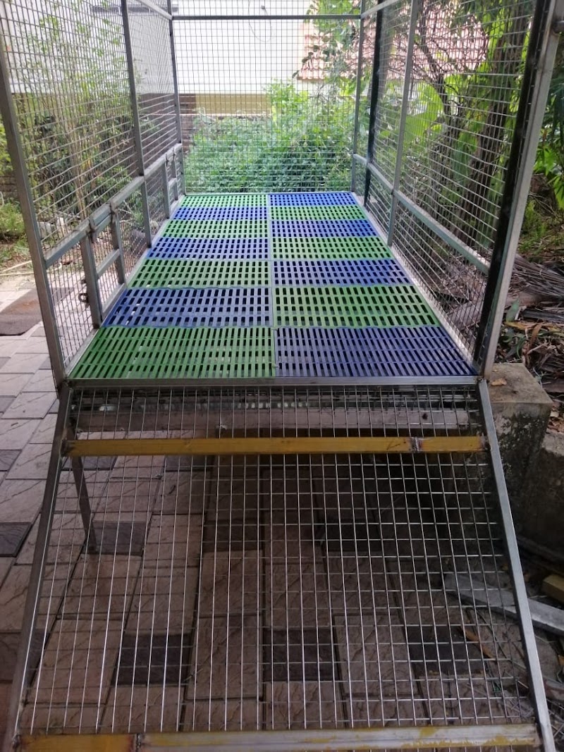 PAYIs Pet Clinic and Veterinary Medicines — Photo 3