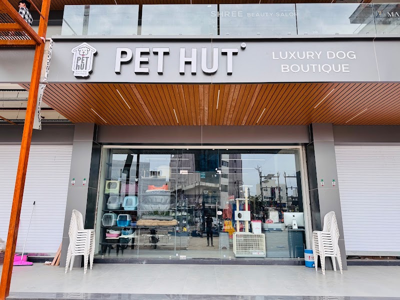PET HUT LUXURY DOG BOUTIQUE & SPA | Pet Shop /Store Rajkot | Dog Food & Grooming in Rajkot