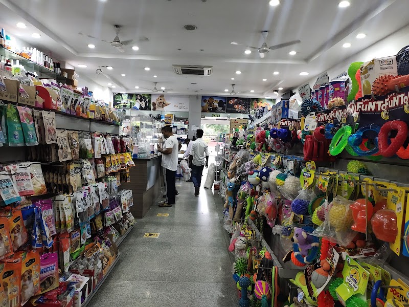 Ramal's Pet Mall — Photo 2