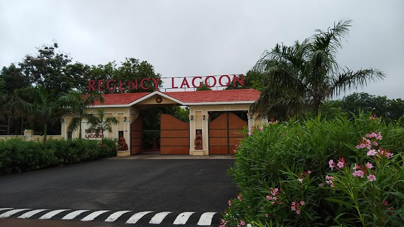 Regency Lagoon Resort & Convention — Photo 1