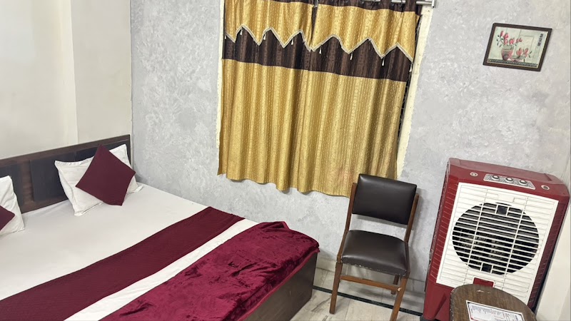 RK Hotel Rooms — Photo 2