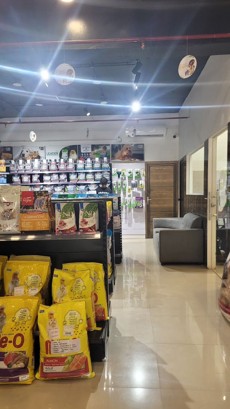 Roms N Raks Pet Hypermarket and Grooming Studio — Photo 3