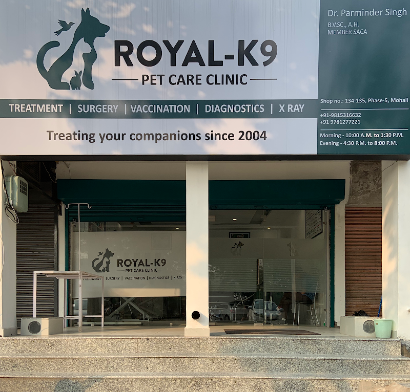 Royal K9 — Photo 3