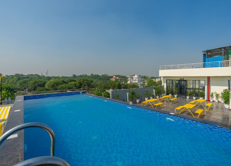 The Hosteller Agra, Tajganj — Photo 3