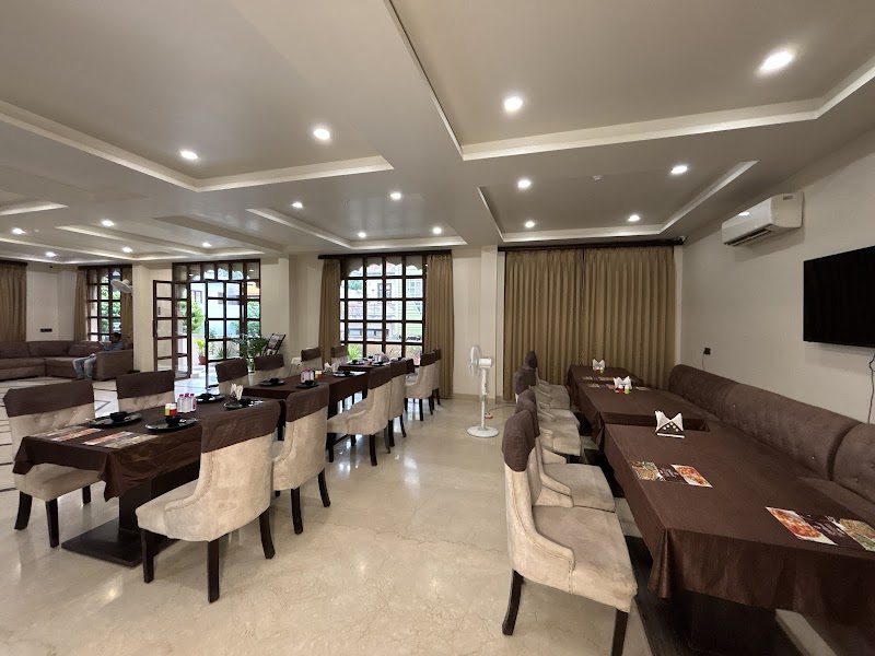 The Taj Vista Agra — Photo 4